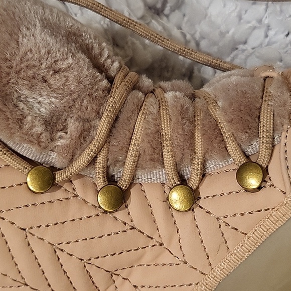 Baretrap Duck Boots - Picture 16 of 16